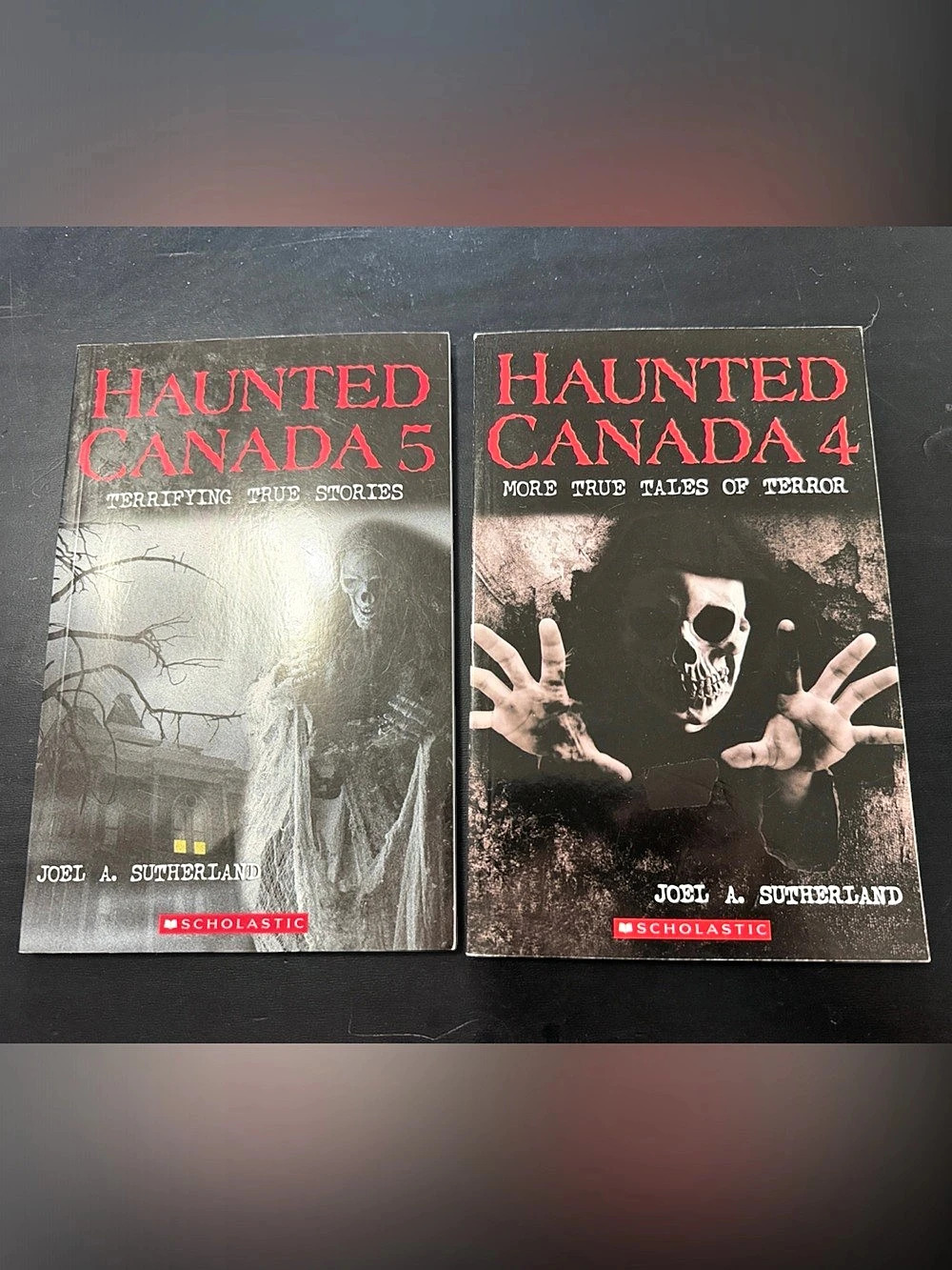 Scholastic Haunted Canada 5 & Haunted Canada 4 Book Set
